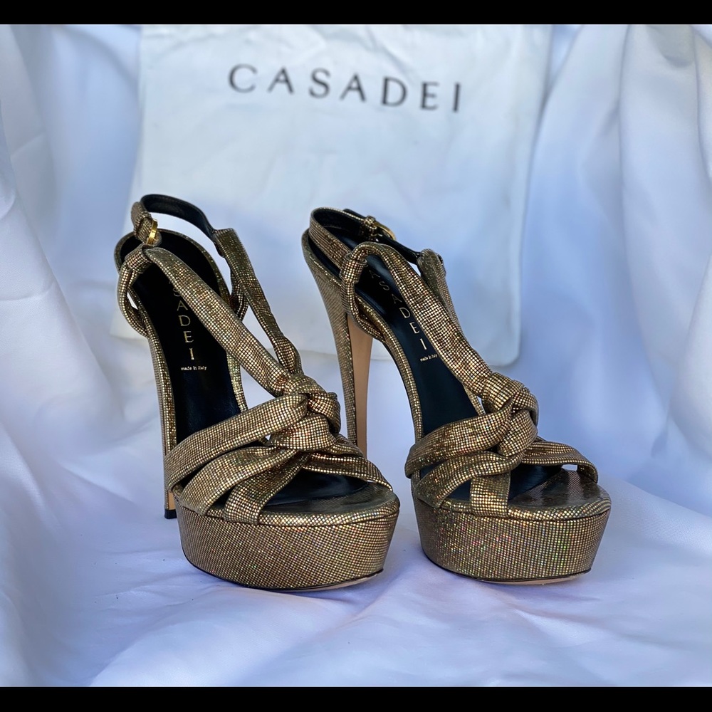 Open toe platform heels